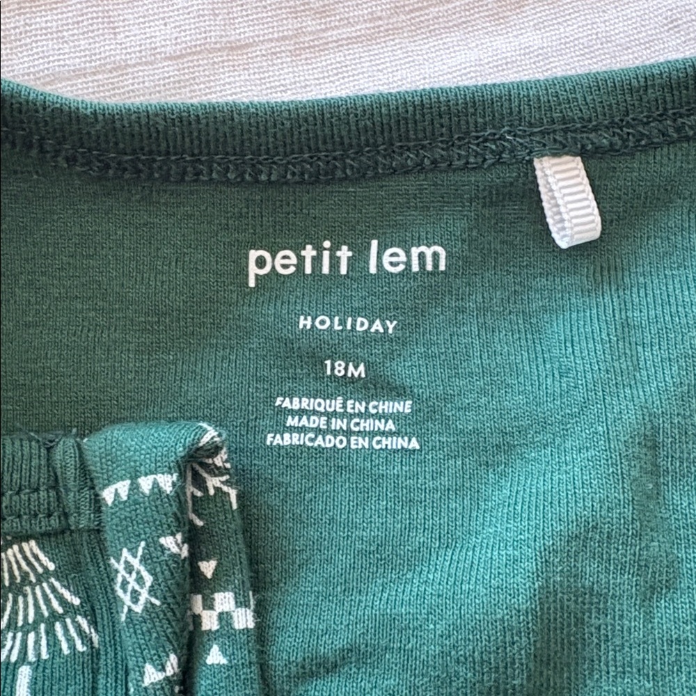 Sleeper from Petit Lems 2024 holiday collection - Picture 4 of 4